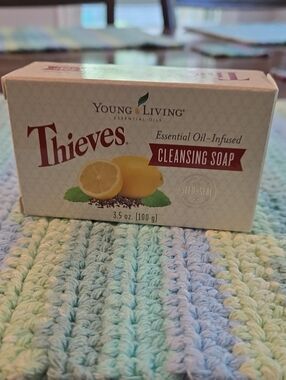 NIB Young Living Thieves Cleansing Bar Soap